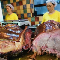 驢肉火燒加盟培訓，2-3人即可開店