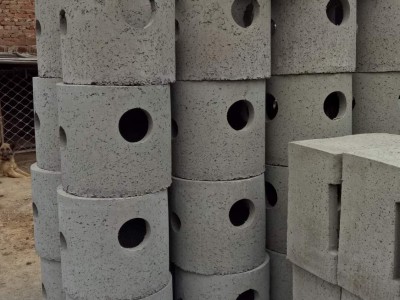 察右后旗，察右中旗，水泥檢查井，化糞池，水泥井蓋，鑄鐵井蓋