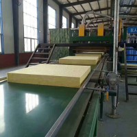 廠家加工定制A級(jí)豎絲防火巖棉復(fù)合板，砂漿復(fù)合板質(zhì)好價(jià)優(yōu)