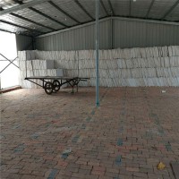 優(yōu)質(zhì)纖維增強(qiáng)硅酸鹽板現(xiàn)貨批發(fā)，A級(jí)防火硅酸鹽復(fù)合保溫板